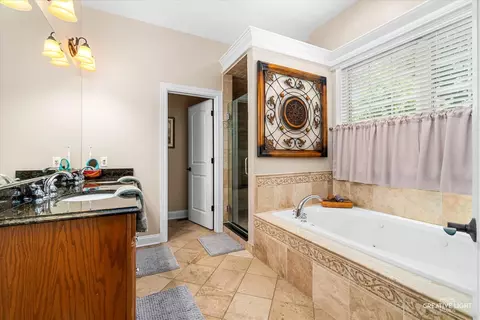 Bath - Undisclosed, Aurora, IL 60506 photo 3 of 5