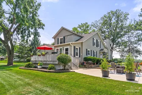 Exterior - Undisclosed, Aurora, IL 60506 photo 4 of 12