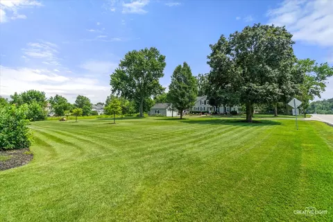 Exterior - Undisclosed, Aurora, IL 60506 photo 11 of 12