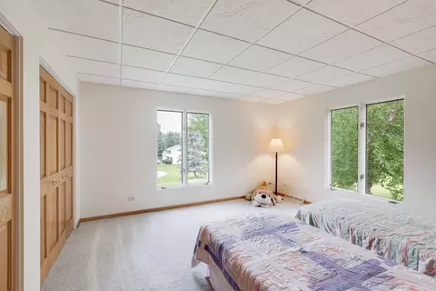 Bedroom - 212 Cheviot Dr, Bartlett, IL 60103 photo 3 of 3