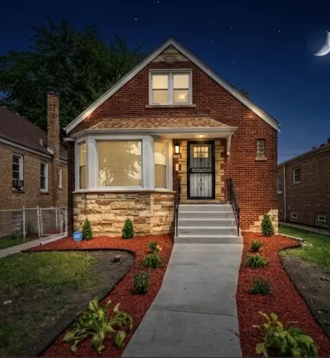 7917 S Christiana Ave, Chicago, IL 60652