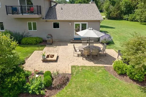 Exterior - 9 N859 Channel Ct, Elgin, IL 60124 photo 7 of 7
