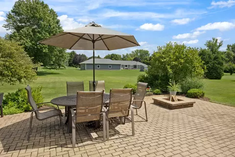 Exterior - 9 N859 Channel Ct, Elgin, IL 60124 photo 3 of 7