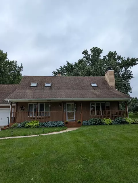 Exterior - 41 W475 Silvana Dr, Elgin, IL 60124 photo 2 of 5