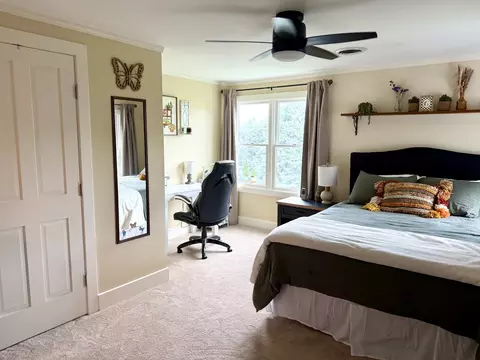 Bedroom - 19445 Shabbona Rd, Malta, IL 60150 photo 3 of 5