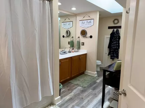 Bath - 19445 Shabbona Rd, Malta, IL 60150 photo 2 of 4
