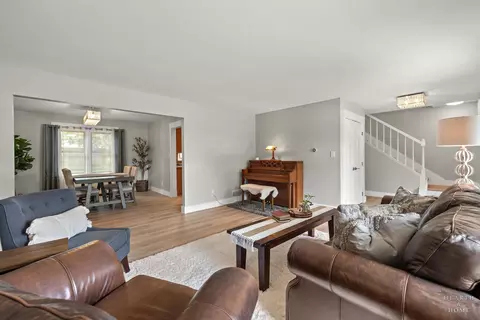 Other - 3220 W Lorient Dr, Mchenry, IL 60050 photo 1 of 6
