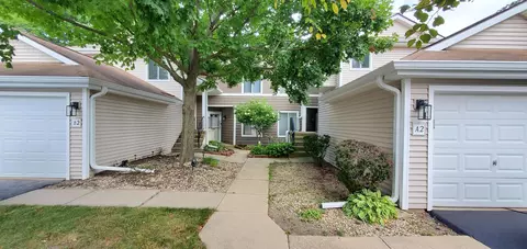 2436 W Salem Ct #B2, Woodridge, IL 60517