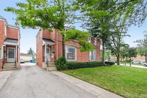 706 Broadview Ave, Highland Park, IL 60035