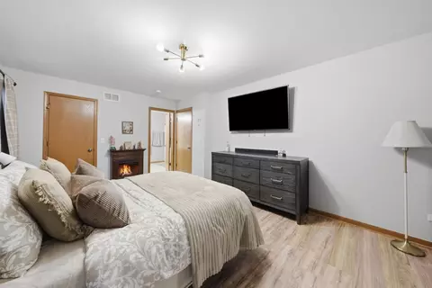 Bedroom - 1448 Sedge Pass, Minooka, IL 60447 photo 2 of 5