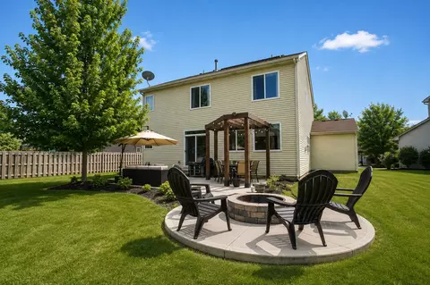 Exterior - 2244 Exeter Ct, Aurora, IL 60503 photo 3 of 8