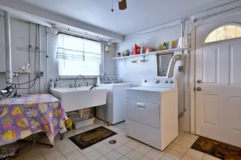 Other - 611 N Lincoln Ave, Addison, IL 60101 photo 1 of 3