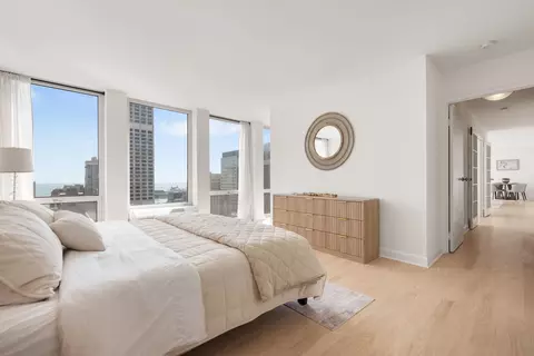 Bedroom - 111 E Chestnut St #30C, Chicago, IL 60611 photo 2 of 6