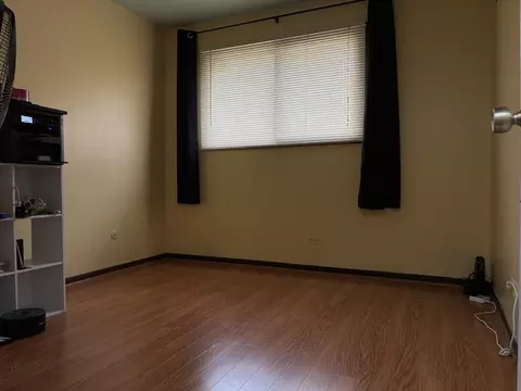 Bedroom - 14924 Knox Ave, Midlothian, IL 60445 photo 2 of 2
