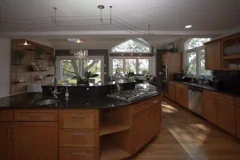 Kitchen - 1422 Eagle Ridge Dr, Antioch, IL 60002 photo 4 of 5