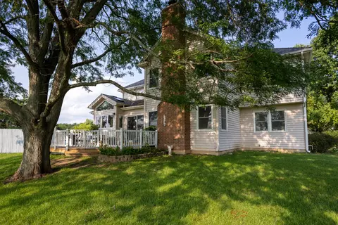 Exterior - 1422 Eagle Ridge Dr, Antioch, IL 60002 photo 4 of 13