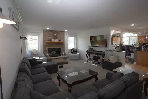 Other - 1422 Eagle Ridge Dr, Antioch, IL 60002 photo 1 of 11