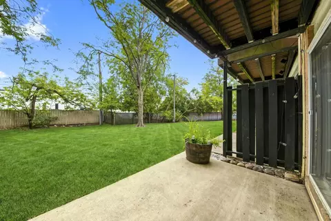 Exterior - 5300 Carriage Way Dr #107, Rolling Meadows, IL 60008 photo 2 of 4