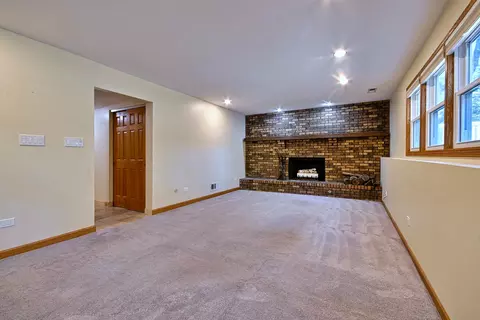 Living - 15231 S Meadow Ln, Plainfield, IL 60544 photo 4 of 4