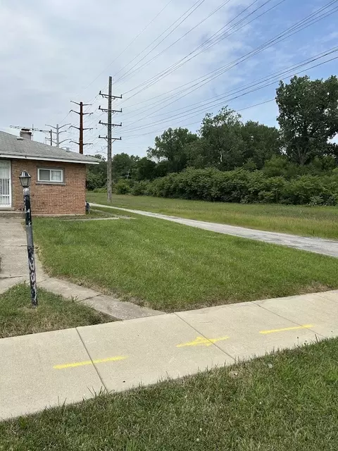 16112 Wolcott Ave, Markham, IL 60428 photo 3