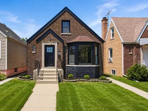 3250 N Olcott Ave, Chicago, IL 60634