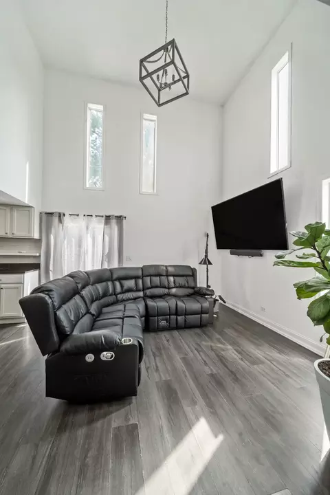 Living - 3805 Rywick Ct, Rolling Meadows, IL 60008 photo 1 of 1