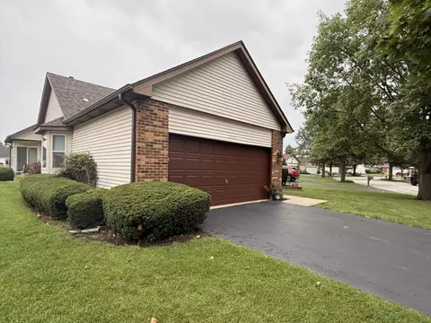 Other - 21070 W Hazelnut Ln, Plainfield, IL 60544 photo 11 of 12