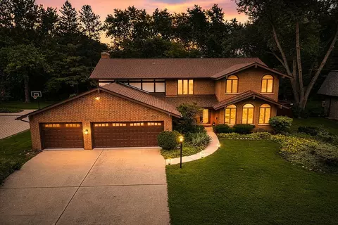 1355 Carol Ln, Deerfield, IL 60015