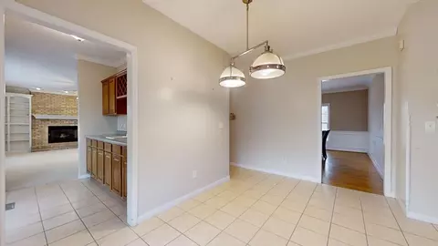 Dining - 2107 Crossgate Ct, Champaign, IL 61822 photo 1 of 6