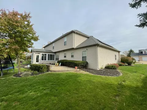 Exterior - 2107 Crossgate Ct, Champaign, IL 61822 photo 5 of 11