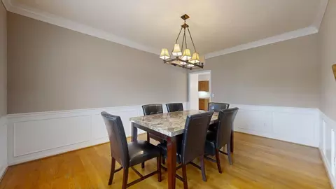 Dining - 2107 Crossgate Ct, Champaign, IL 61822 photo 6 of 6