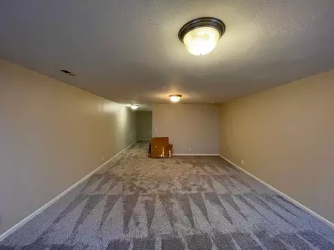 Living - 2107 Crossgate Ct, Champaign, IL 61822 photo 7 of 7