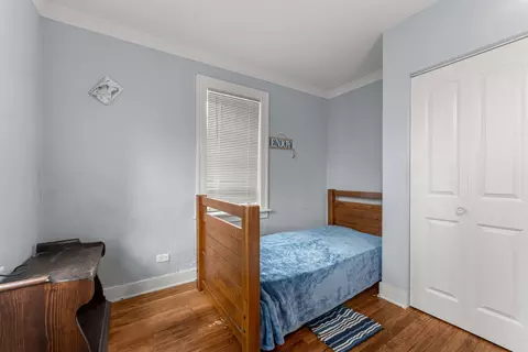 Bedroom - 16609 Emerald Ave, Harvey, IL 60426 photo 4 of 4