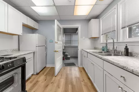 Kitchen - 16609 Emerald Ave, Harvey, IL 60426 photo 1 of 3