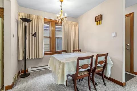 Dining - 2115 Maple Rd, Joliet, IL 60432 photo 1 of 1