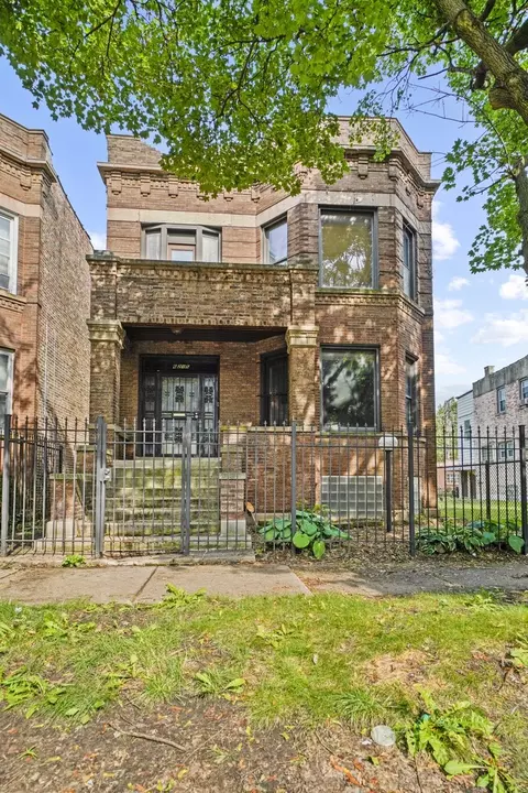6215 S Evans Ave, Chicago, IL 60637
