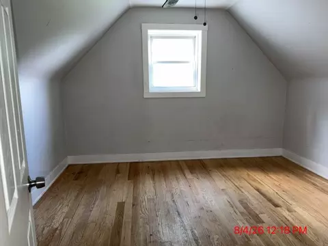7430 S Champlain Ave, Chicago, IL 60619 photo 10