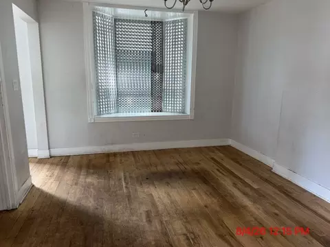 7430 S Champlain Ave, Chicago, IL 60619 photo 3