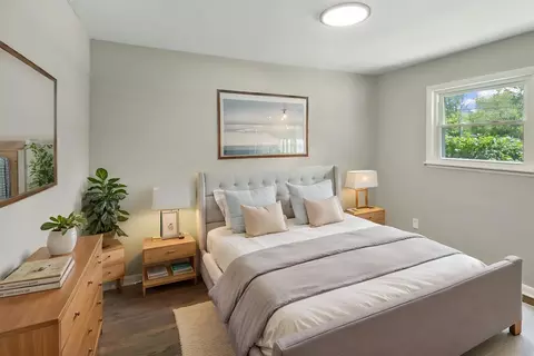 Bedroom - 5301 Pistakee Dr, Johnsburg, IL 60051 photo 1 of 2