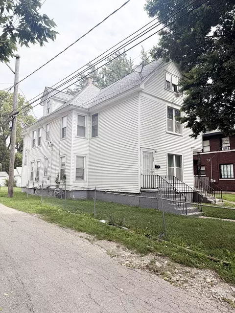 355 E Bourbonnais St, Kankakee, IL 60901 photo 3