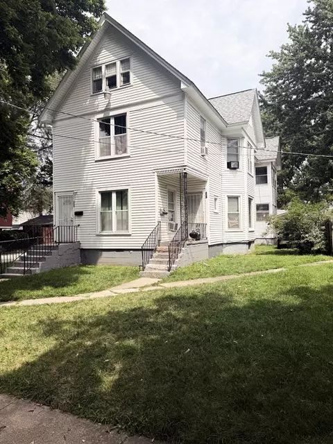 355 E Bourbonnais St, Kankakee, IL 60901 photo 2