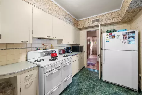 Kitchen - 2601 12th St, Moline, IL 61265 photo 5 of 5