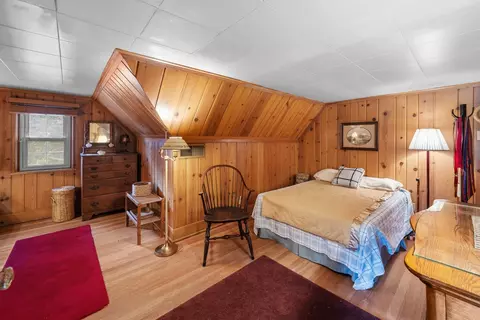 Bedroom - 2601 12th St, Moline, IL 61265 photo 6 of 7