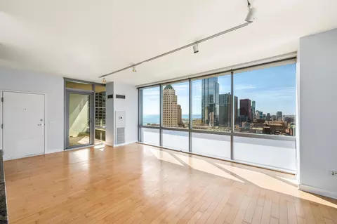 Living - 8 E Randolph St #3108, Chicago, IL 60601 photo 6 of 8