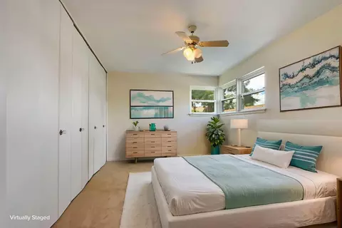 Bedroom - 412 Warren Rd, Glenview, IL 60025 photo 2 of 6
