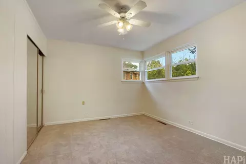 Bedroom - 412 Warren Rd, Glenview, IL 60025 photo 5 of 6