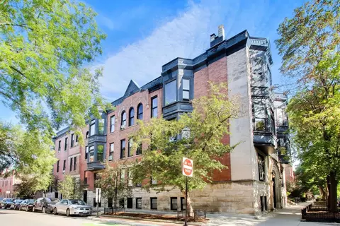 819 W Dickens Ave #3C, Chicago, IL 60614