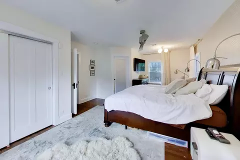 Bedroom - 943 Monroe Ave, River Forest, IL 60305 photo 2 of 5