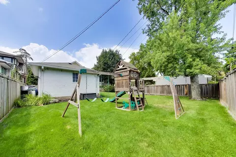 Exterior - 943 Monroe Ave, River Forest, IL 60305 photo 5 of 5