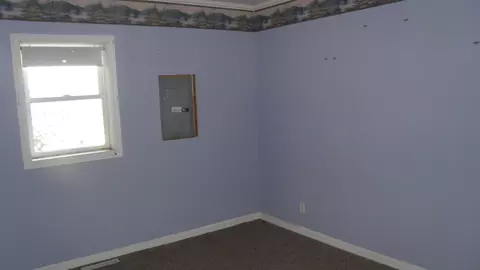 Bedroom - 2399 105th St, Aledo, IL 61231 photo 2 of 2